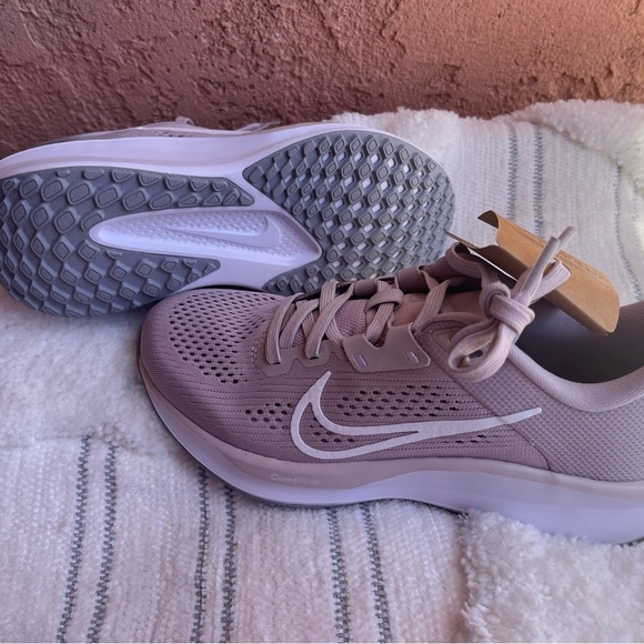 Nike Pink Athletic Shoes with Breathable Knit Mesh - Picture 10 of 11